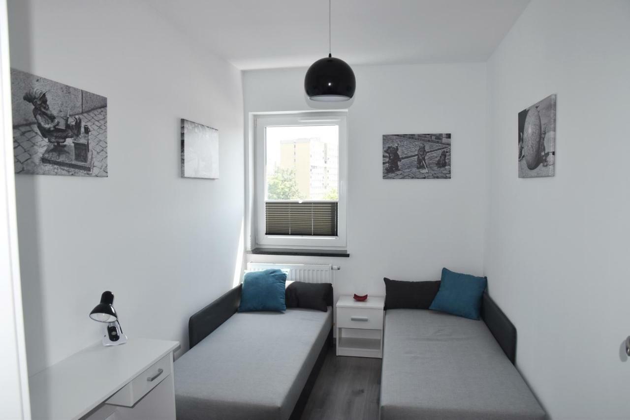 Apartament 102 G&W Appartamento Breslavia Esterno foto
