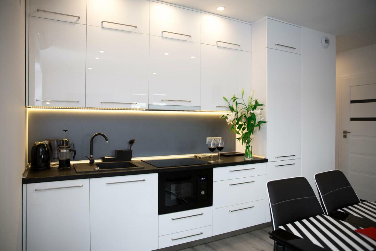Apartament 102 G&W Appartamento Breslavia Esterno foto